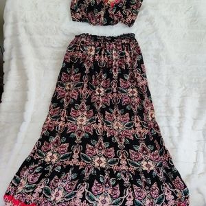 Crop top & Skirt set, size M